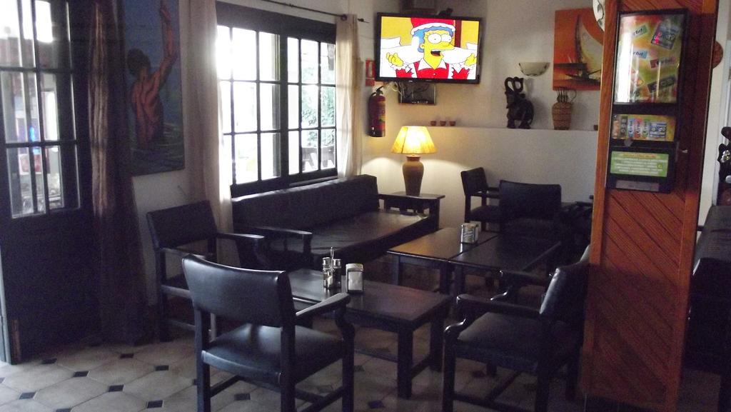 Apartamentos San Antonio Beach Esterno foto